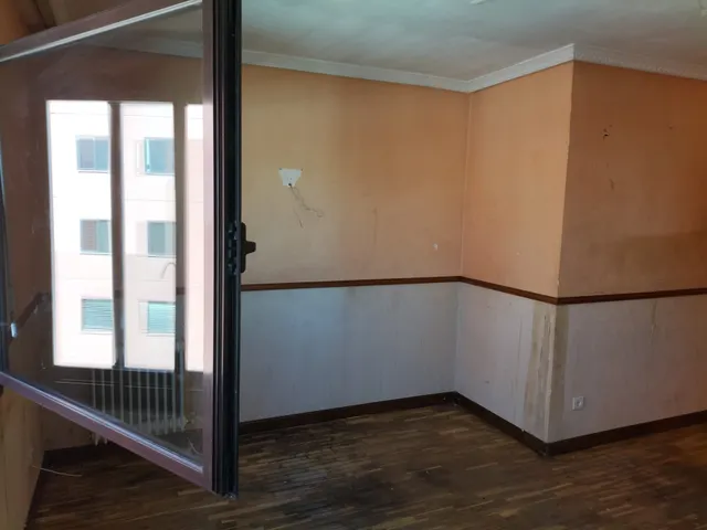 SE VENDE PISO EN Calle de Faustino Cordón Bonet, 18 — 27