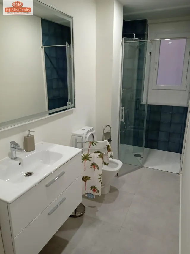 VIVIENDA EN VENTA COMPLETAMENTE REFORMADA EN ZONA CONCEPCION — 9