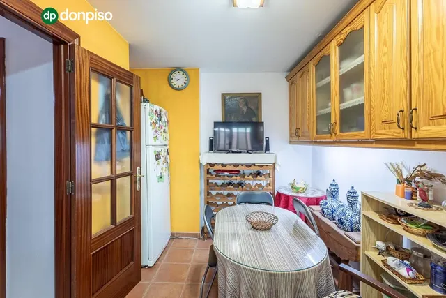 AMPLIA CASA DE 5 DORMITORIOS EN ALHENDÍN, GRANADA — 15