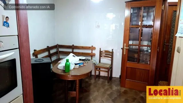 Piso de 250 metros muy bien ubicado en Palencia - foto 2