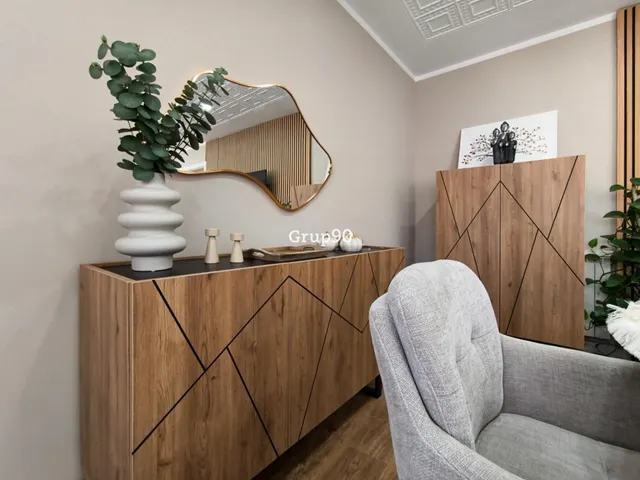 PISO DE 111 M2 TOTALMENTE REFORMADO CON 2 BALCONES JUNTO AL PASSEIG DE RONDA — 11