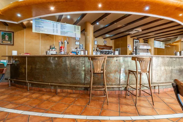 Venta del HOTEL-RESTAURANTE CERRILLO DE SAN MARCOS - Complej - foto 5