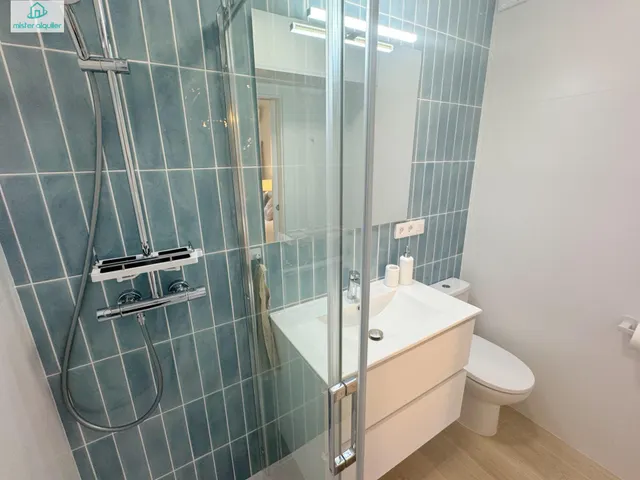 VIVIENDA MODERNA EN EL CAMPELLO, A UN PASO DEL PUERTO Y LA PLAYA, EN URBANIZACIÓN CON PISCINA Y TENIS — 45