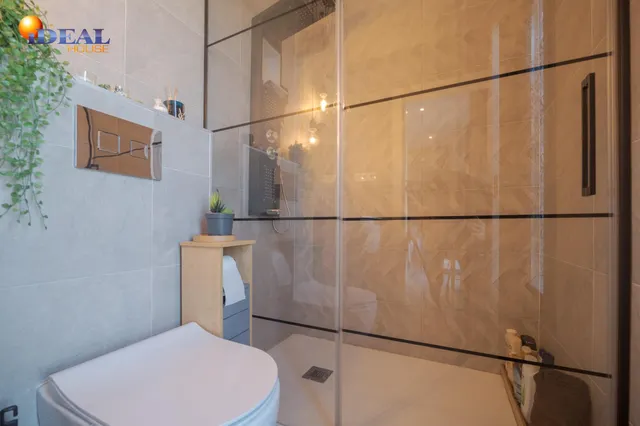 Ático dúplex con piscina en Maracena — 27