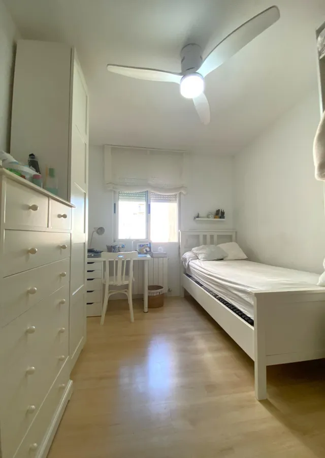 Espectacular piso de 4 habitaciones en el centro de Vinaròs, a 270m del mar. — 14