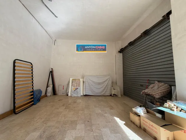 LOCAL COMERCIAL EN VENTA EN ELDA – ZONA VIRGEN DE LA SALUD - foto 4