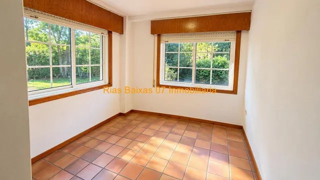 REF 4281 CHALET 4 DORM. CON PARCELA CERRADA DE 2.800m2 ( TOMIÑO ) — 18