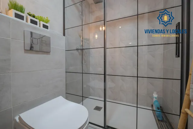Ático dúplex con piscina en Maracena — 19