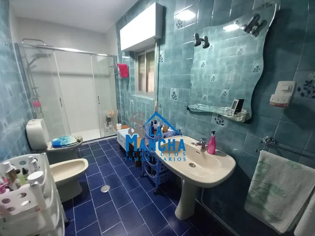 *250.000€*. inmobiliaria la mancha vende parcela urbana en urbanización riachuelos (Albacete). — 28