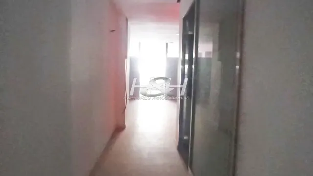 Local espacioso junto al Empalme. / HH Asesores, Inmobiliaria en Burjassot/ — 16