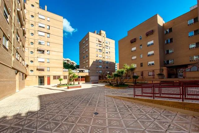 Preciosa vivienda a un paso del centro de la ciudad — 36