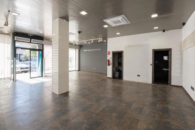 Local comercial en alquiler en el Polígono de Santa Ana, Car - foto 5