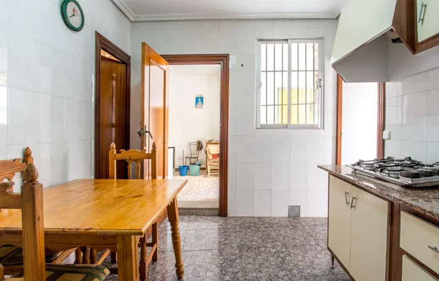 Casa independiente con gran patio y garaje en el centro de Molina de Segura — 9