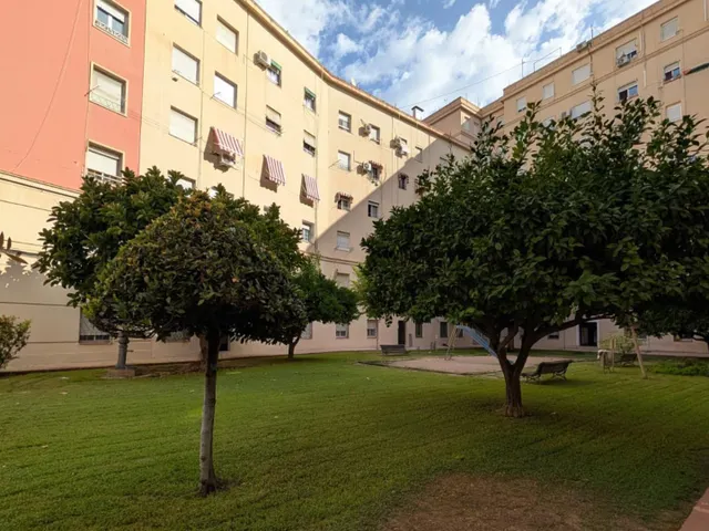 Vivienda exterior con orientación sur y ascensor en Patraix — 15