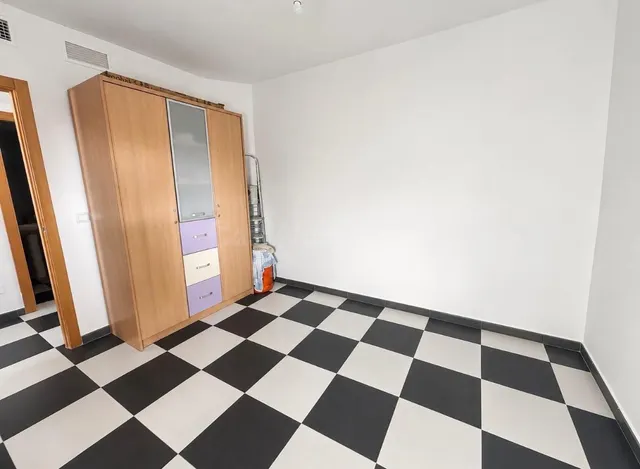 OPORTUNIDAD PARA VIVIR O COMO INVERSIÓN, ÁTICO CON SOLÁRIUM  - foto 5