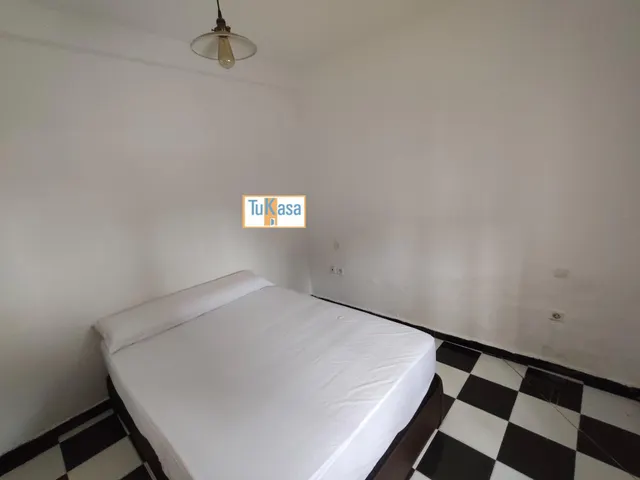 Casa con Patio en aguas Vivas — 21