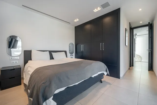 Chalet 5 habitaciones 661m² en venta - Marbella — 28