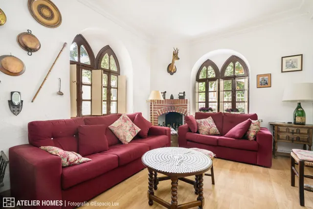 Villa histórica con 900 m2 de jardín en el corazón de Canfranc-Estación — 9