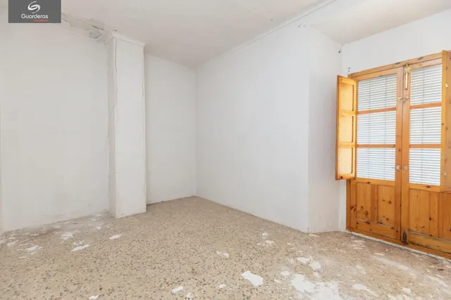CASA PARA REFORMAR EN CAMPOTEJAR — 26