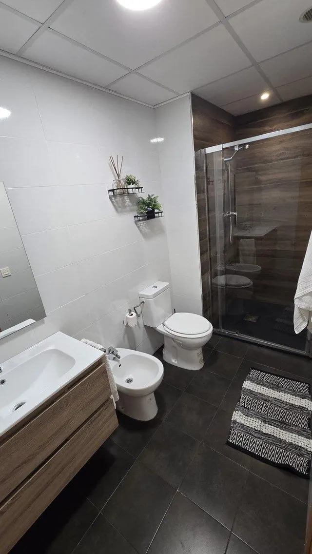 Piso 4 habitaciones 106m² en venta - Núcleo Urbano — 16
