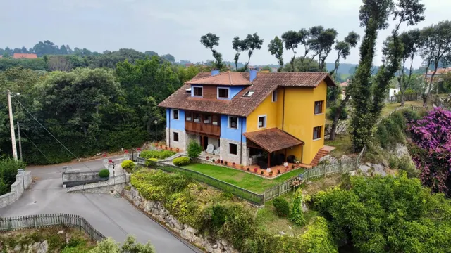PROPIEDAD SINGULAR EN RIBADESELLA · VIVIENDA O NEGOCIO HOTEL