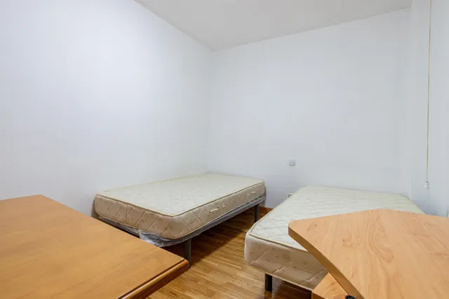 WGI INMOBILIARIA ALQUILA vivienda REFORMADA con PATIO — 24