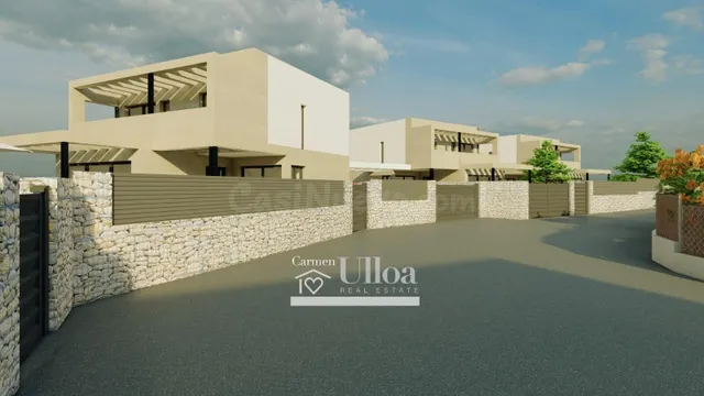 CHALET INDEPENDIENTE DE 280M2 EN PLAYA DE MUCHAVISTA