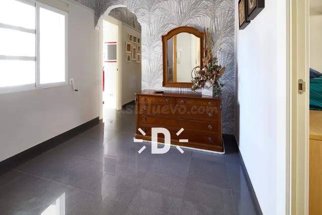 Espectacular Piso en Polinya de Xuquer, ¡Tu Nuevo Hogar Te Espera! — 3