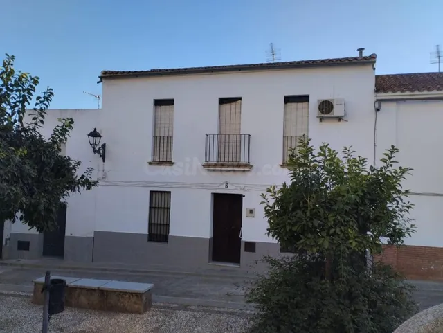 Bonita casa de pueblo en el centro del Pedroso!!!
