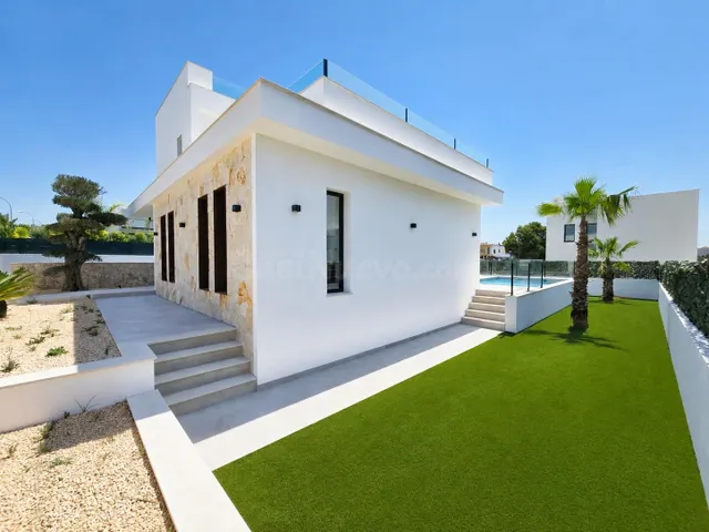 Villa de lujo con piscina, vistas a la bahía y posibilidad d - foto 2