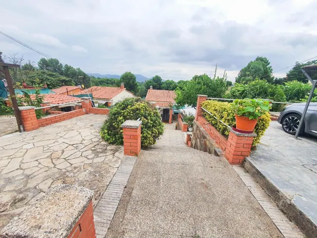 Casa independiente en venta con piscina y pozo propio en Mas d´En Gall, Esparreguera — 30