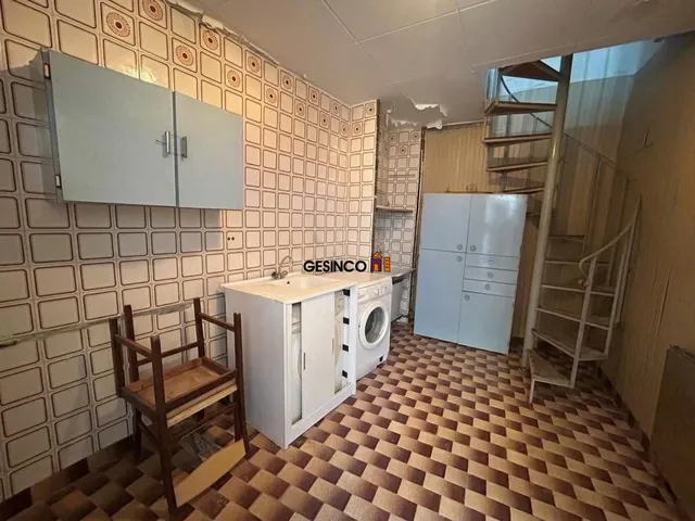 Casa de pueblo con patio y terraza en Rotglà i Corberà — 6
