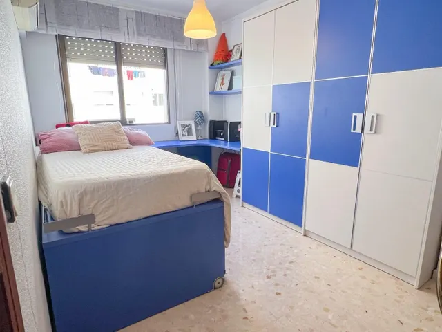 PISO DE CUATRO habitaciones EN EL CARMEN — 22