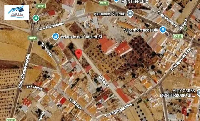 VENTA DE SUELO URBANO EN MONTERRUBIO DE LA SERENA. — 2