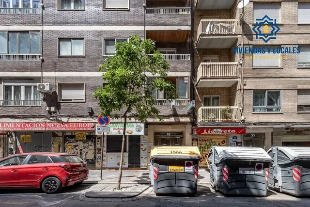 PISO EN PEDRO ANTONIO DE ALARCON — 26