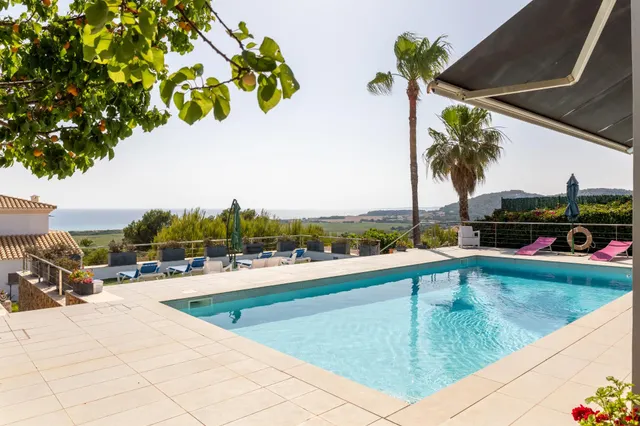 MARAVILLOSO CHALET CON LT Y VISTAS MAR — 8