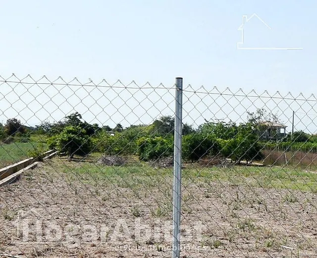 ¡OPORTUNIDAD INCREÍBLE! TERRENO URBANO MUY AMPLIO, CERCA DEL - foto 5