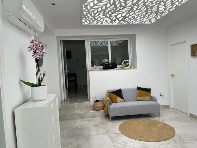 Vivienda de lujo. Recien reformada en el año 2022- — 10