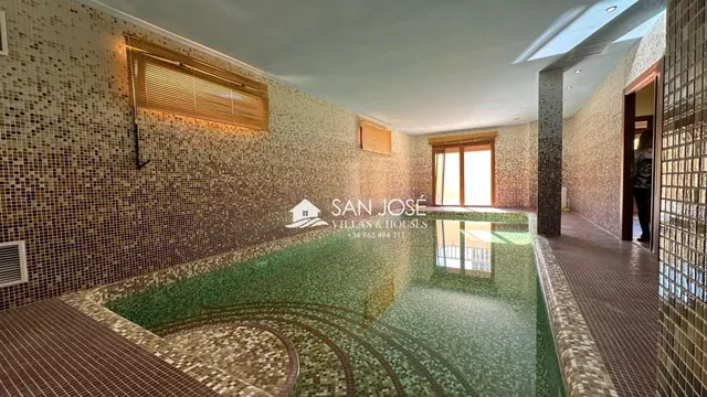 VENTA DE ESPECTACULAR CHALET DE LUJO EN ASPE, ZONA CARRETERA DE HONDON — 9