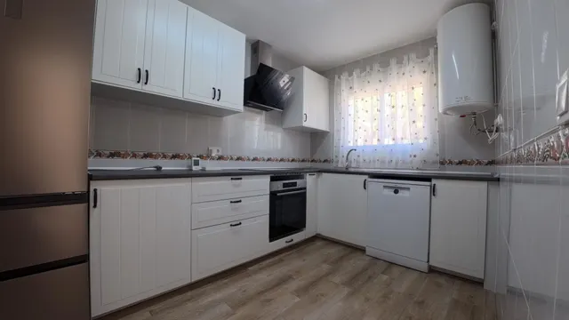 Adosado de esquina con 3 dormitiorios, piscina propia y vista al mar — 7
