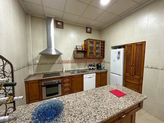 BONITO CHALET EN CORRENTIAS, ORIHUELA — 22