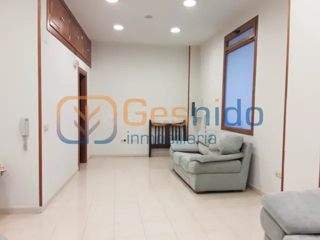 Oficina de 45m2 en alquiler próximo al Acueducto - Segovia — 2