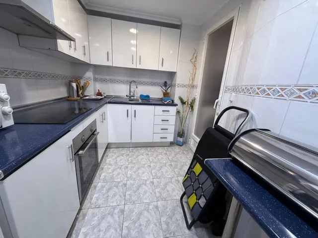 VIVIENDA SEMINUEVA JUNTO AL HOSPITAL GENERAL DE ALICANTE. — 8