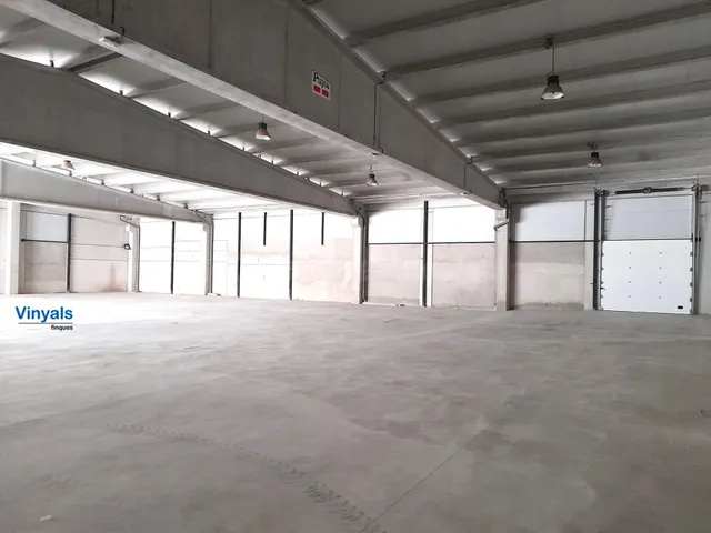 Nave diáfana para uso comercial! - foto 3