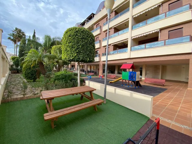 Piso en residencial de lujo en Aguadulce sur - foto 5
