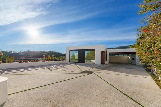 Chalet 5 habitaciones 715m² en venta - La pobla de Vallbona — 41