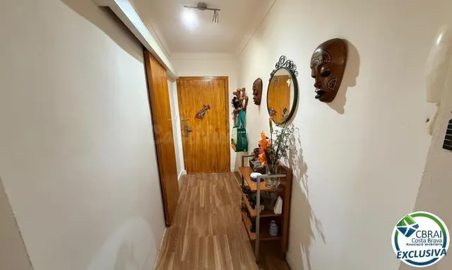Apartamento en pleno centro, a 250 metros de la playa. - foto 5