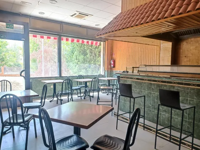 LOCAL DE restauración EN VENTA EN RIVAS FUTURA