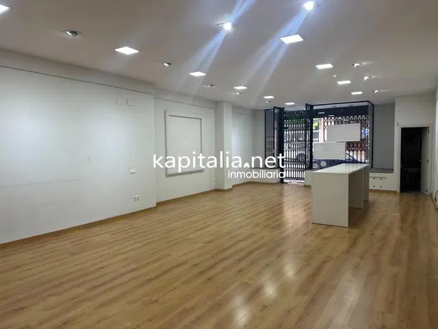 LOCAL COMERCIAL EN AVENIDA PRINCIPAL DE ONTINYENT — 3