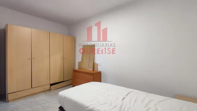 CASA DE PIEDRA CON PARCELA EN XUNQUEIRA DE AMBÍA, PRÓXIMA A SANDIÁS. — 36